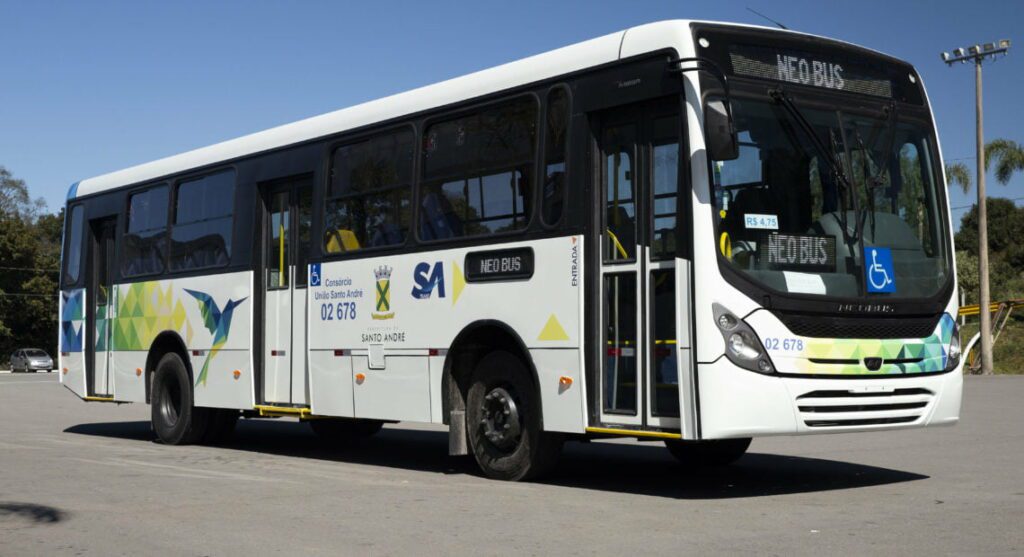 Ônibus em Santo André (SP) voltam a operar em horário normal 08-03-21