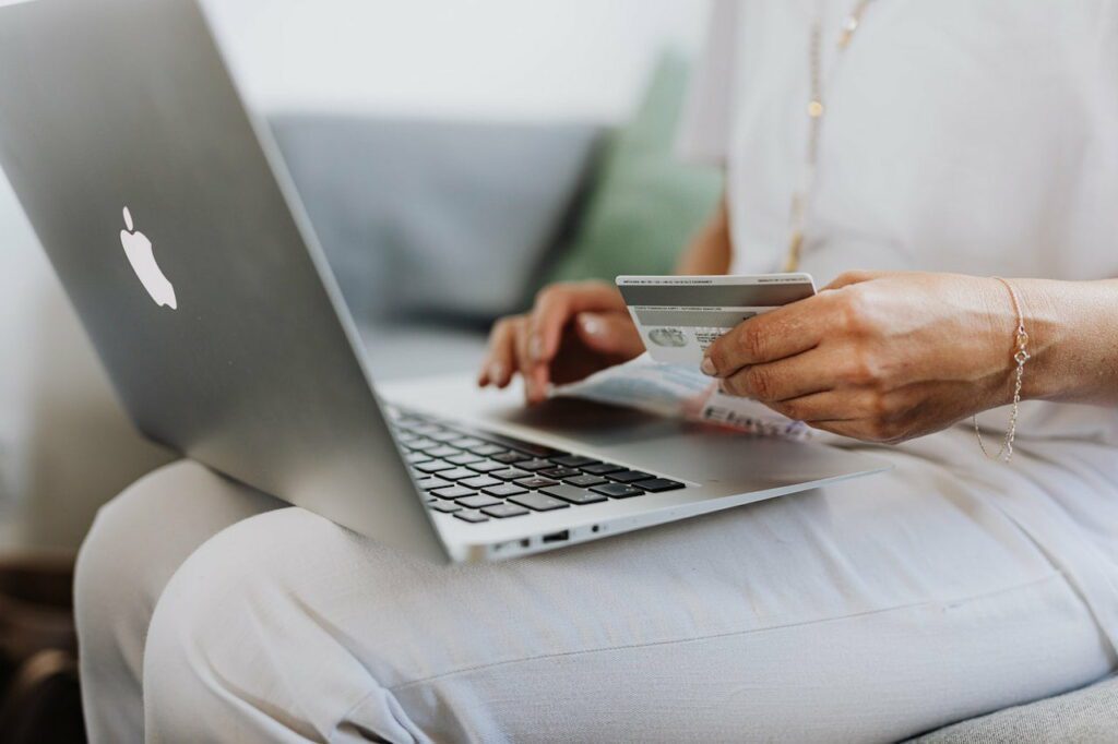 E Commerce