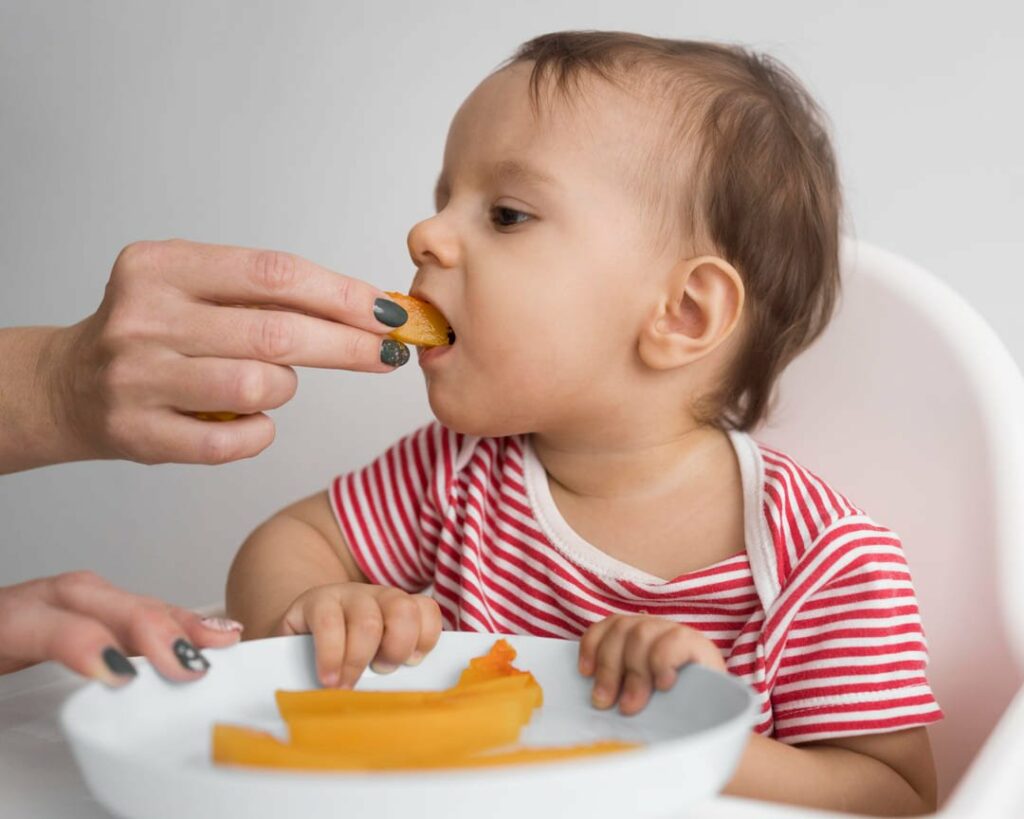 6 cuidados com a alimentação do bebê