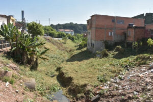 Jardim Santo André: O Fim do Lixão na Rua da Visão!